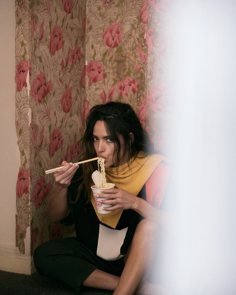 Adria Arjona. Photo: David Roemer / Vogue Turkey