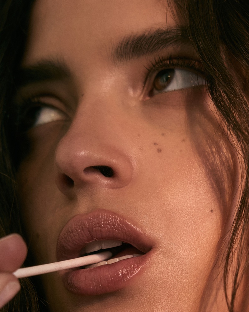 Adria Arjona. Photo: David Roemer / Vogue Turkey