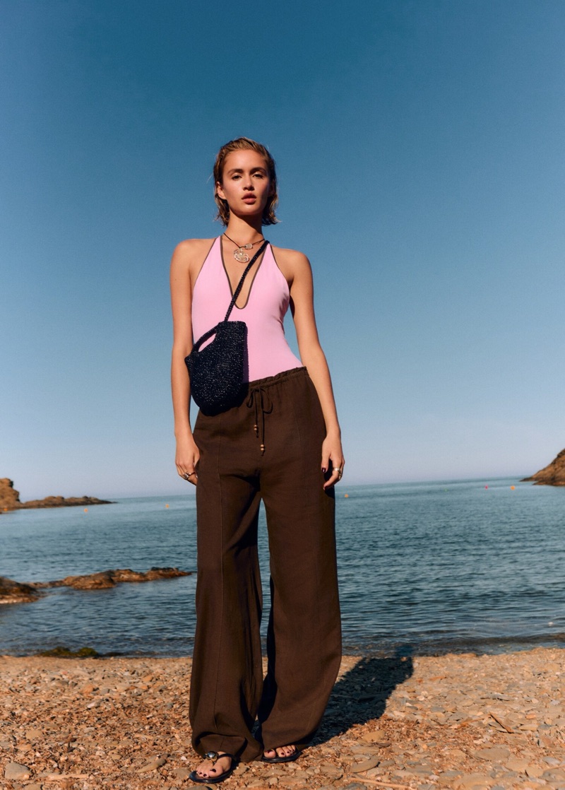 Mango debuts its 2025 summer beach styles.