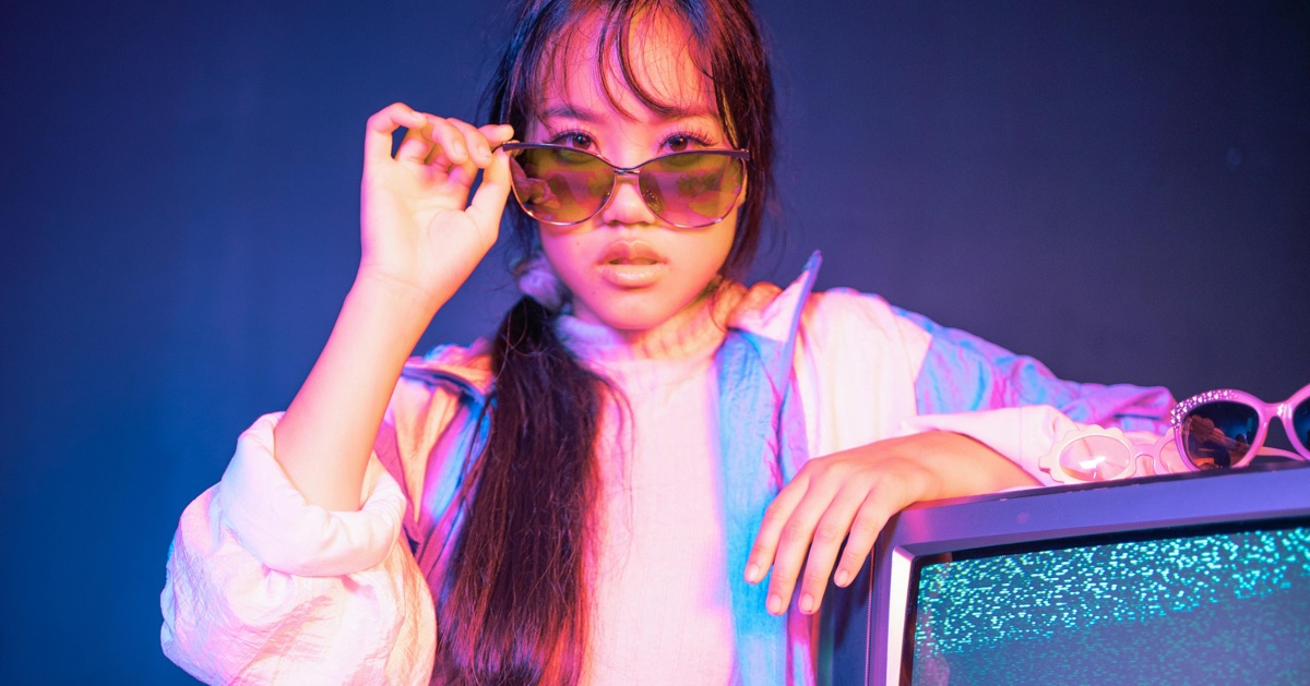 The Aesthetic Comeback of 1980s Media in Fashion Photography