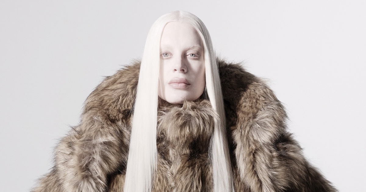 Kristen McMenamy Wears Juun. J Fall 2025 Like Fashion Armor