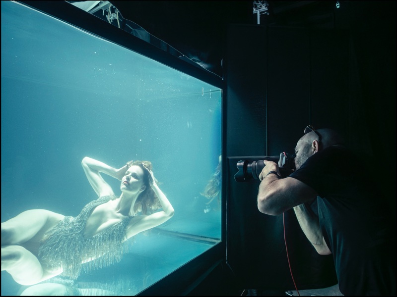 Eva Herzigova BTS at the 2026 Pirelli Calendar. Photo: Alessandro Scotti / Pirelli