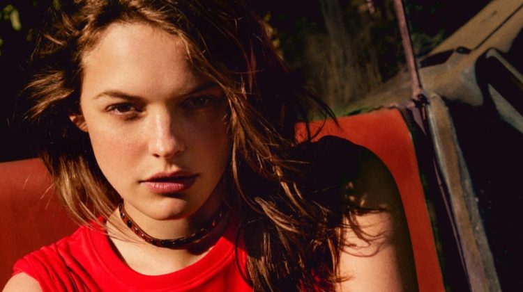 Guess Jeans Turns Up the Heat with Summer 2025 Campaign