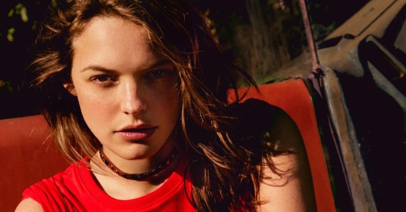 Guess-Jeans-Summer-2025-Campaign