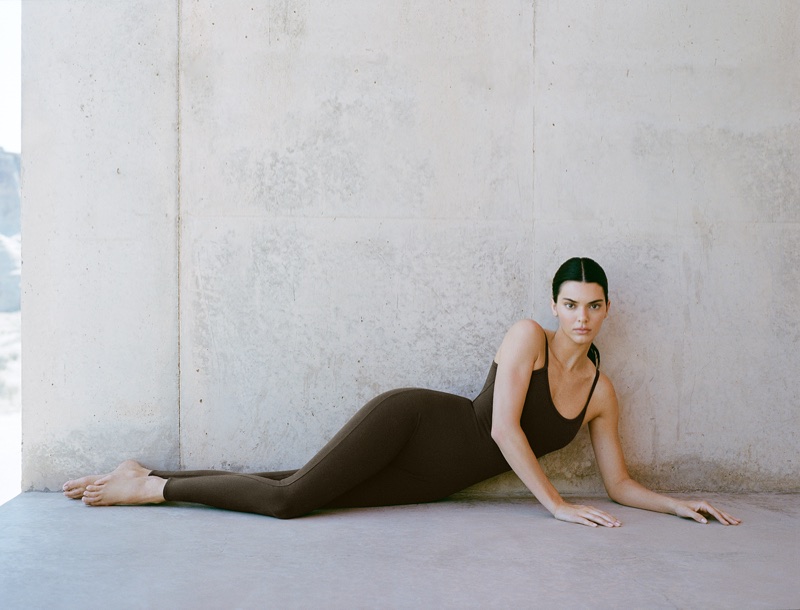 Kendall jenner alo fall 2025 campaign06