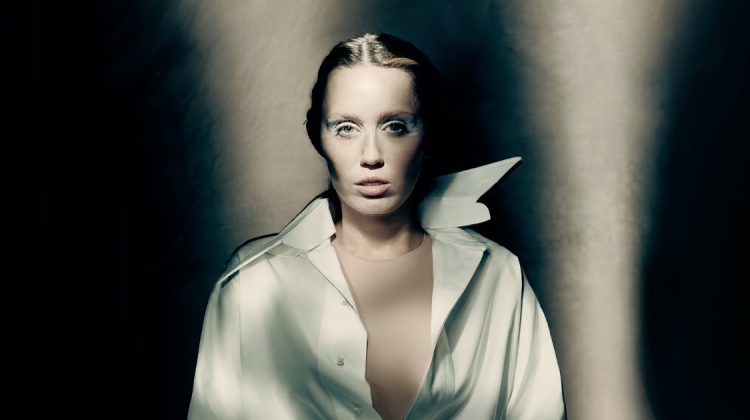 Miley Cyrus Looks Like a Painting in Maison Margiela Ad