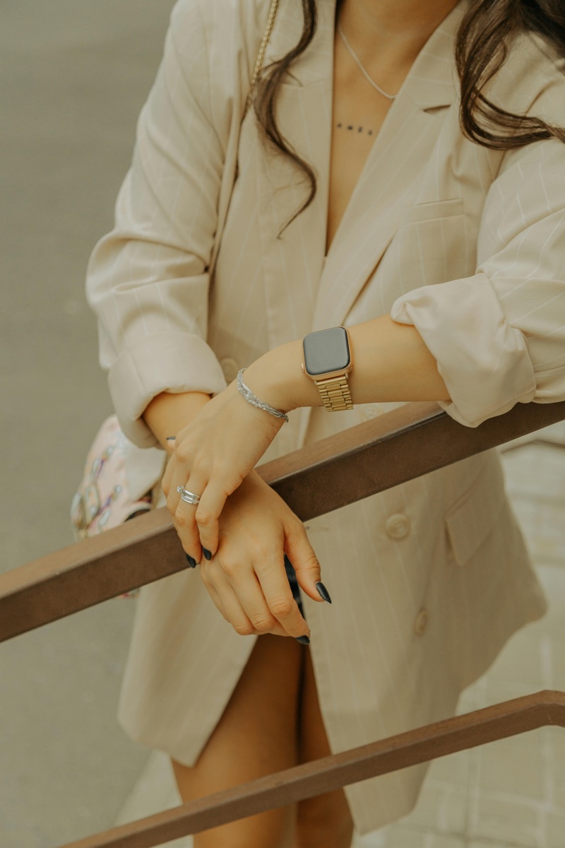 Tech smart watch marina abrosimova