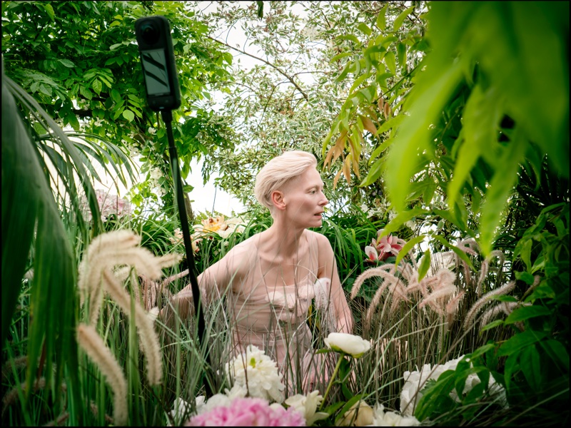 Tilda Swinton BTS at the 2026 Pirelli Calendar. Photo: Alessandro Scotti / Pirelli