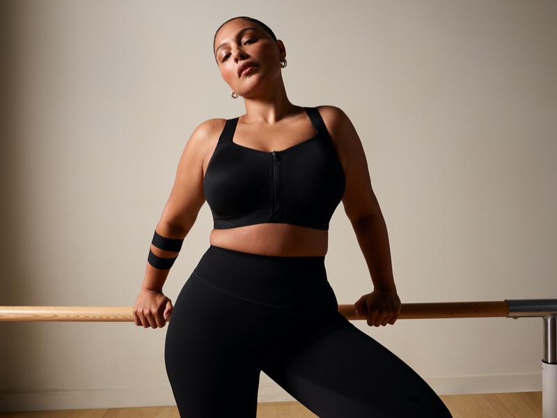 Victorias secret vsx sports bra 2025 campaign09